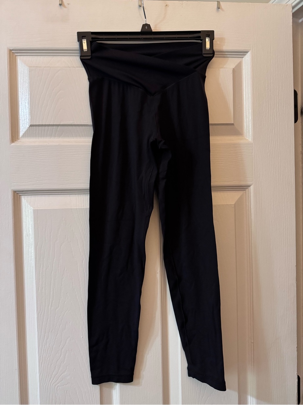 aerie Black 'Offline' High-Waist 7/8 Leggings 4 FOR $20 SALE